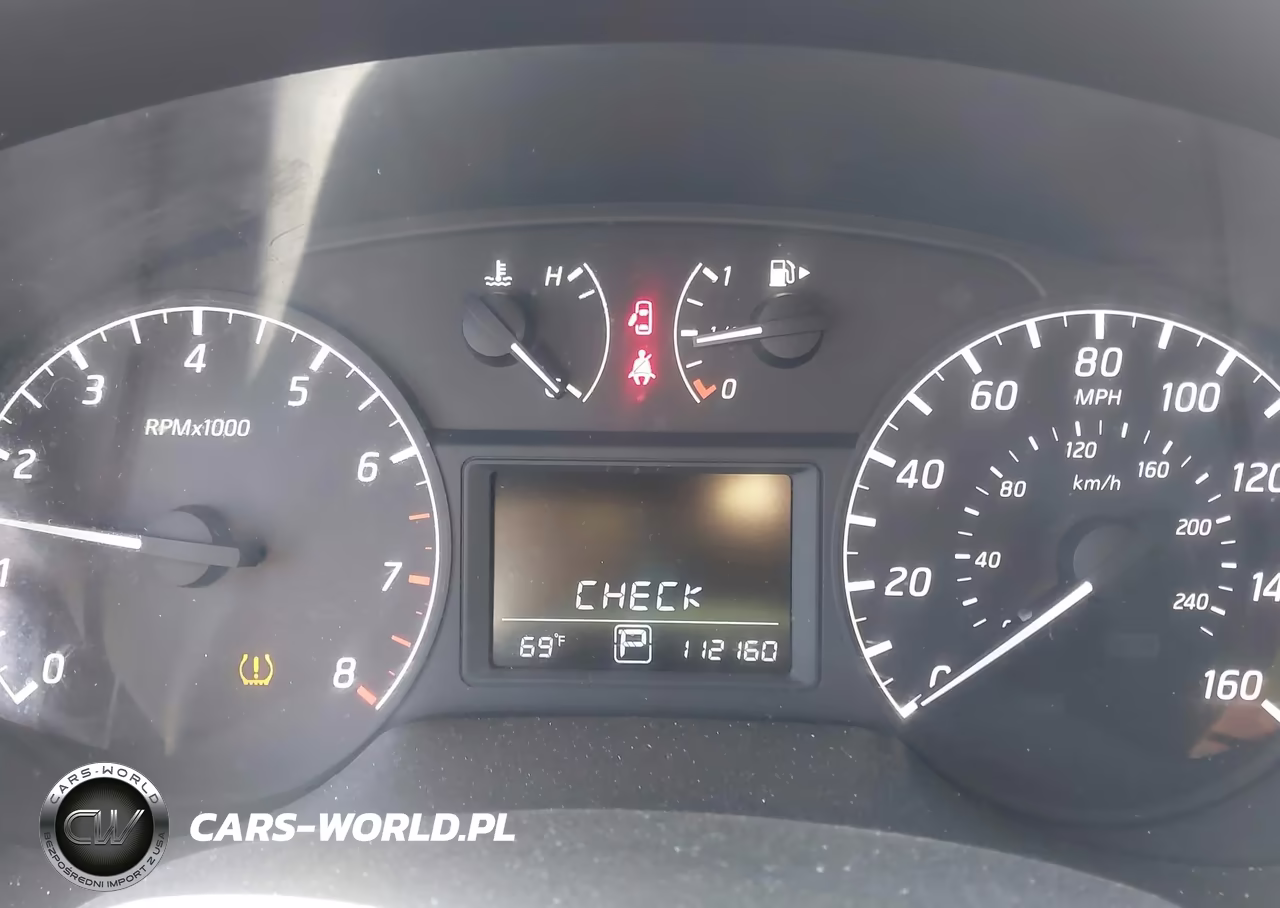 2015 Nissan Sentra S VIN:3N1AB7AP7FY285378 - 7