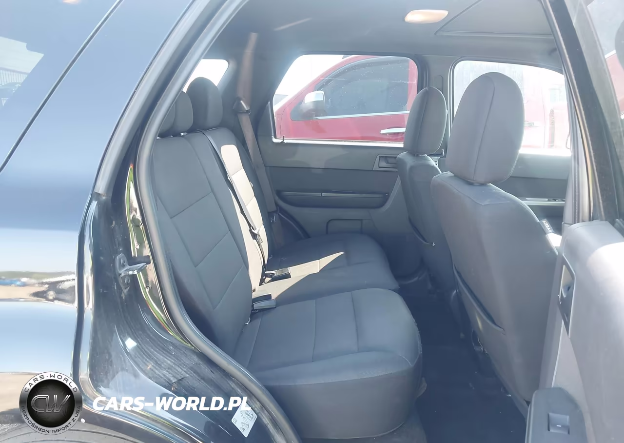 2012 Ford Escape Xlt VIN:1FMCU0D77CKA99770 - 8