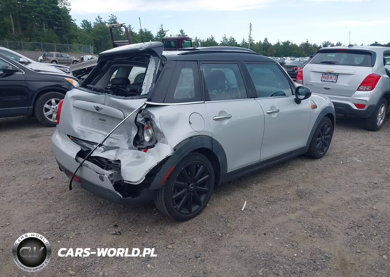2015 Mini Hardtop Cooper VIN:WMWXS5C59F2C63355 - 4