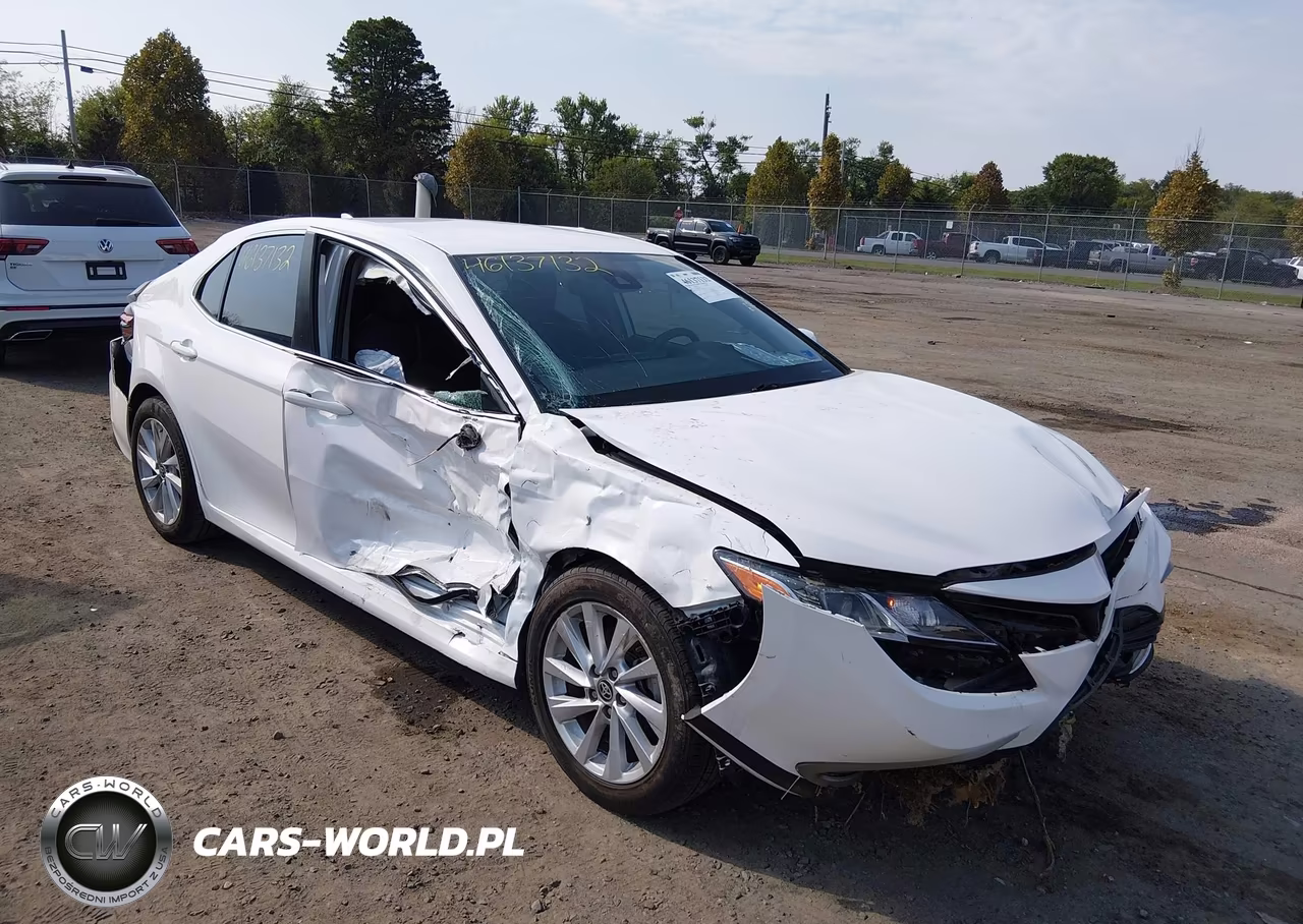 2021 Toyota Camry Le