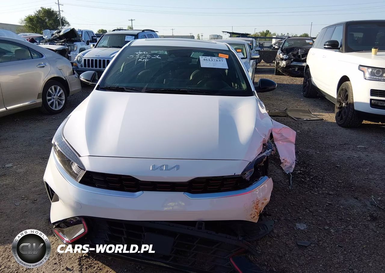 2024 Kia Forte Gt-Line VIN:3KPF54AD7RE805342 - 12