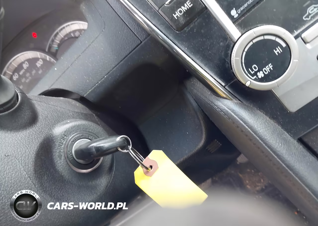 2014 Toyota Camry Se Sport VIN:4T1BF1FK4EU858380 - 11