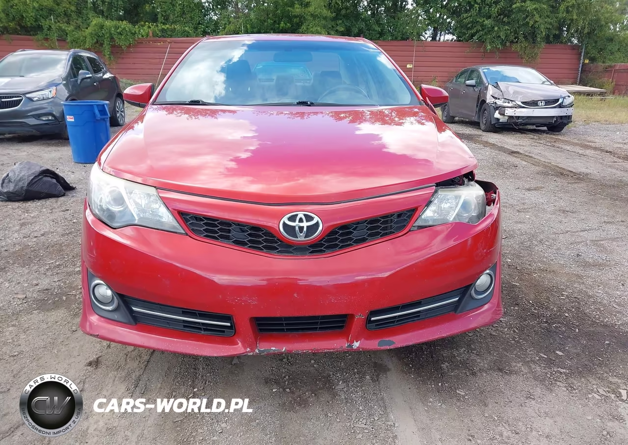 2014 Toyota Camry Se Sport VIN:4T1BF1FK4EU858380 - 12