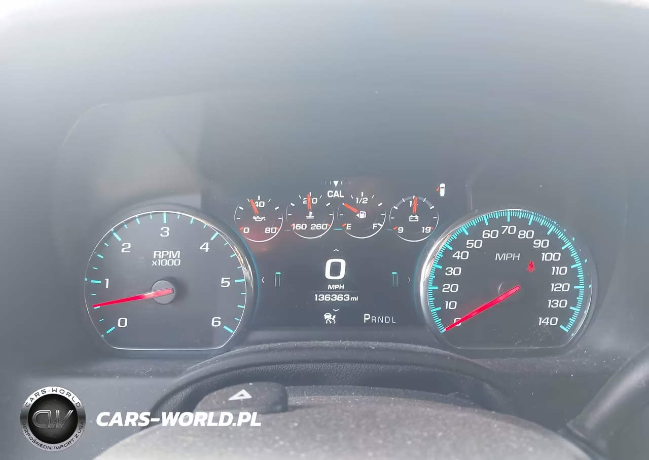 2019 Chevrolet Suburban Premier VIN:1GNSCJKJ5KR196857 - 7