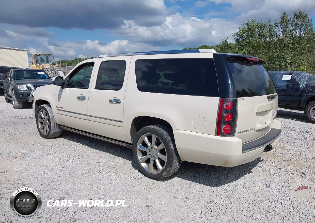 2014 GMC Yukon Xl 1500 Denali VIN:1GKS1MEF9ER109378 - 3
