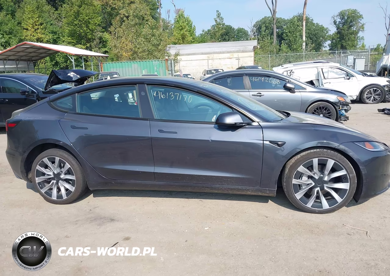2025 Tesla Model 3 Long Range All-Wheel Drive VIN:5YJ3E1EB8SF904973 - 12