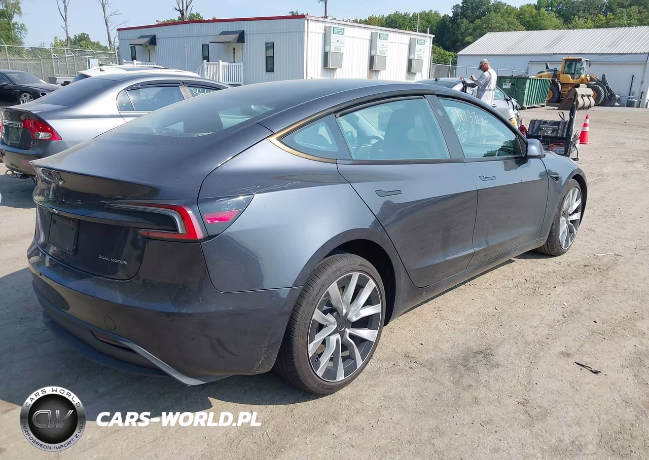 2025 Tesla Model 3 Long Range All-Wheel Drive VIN:5YJ3E1EB8SF904973 - 4