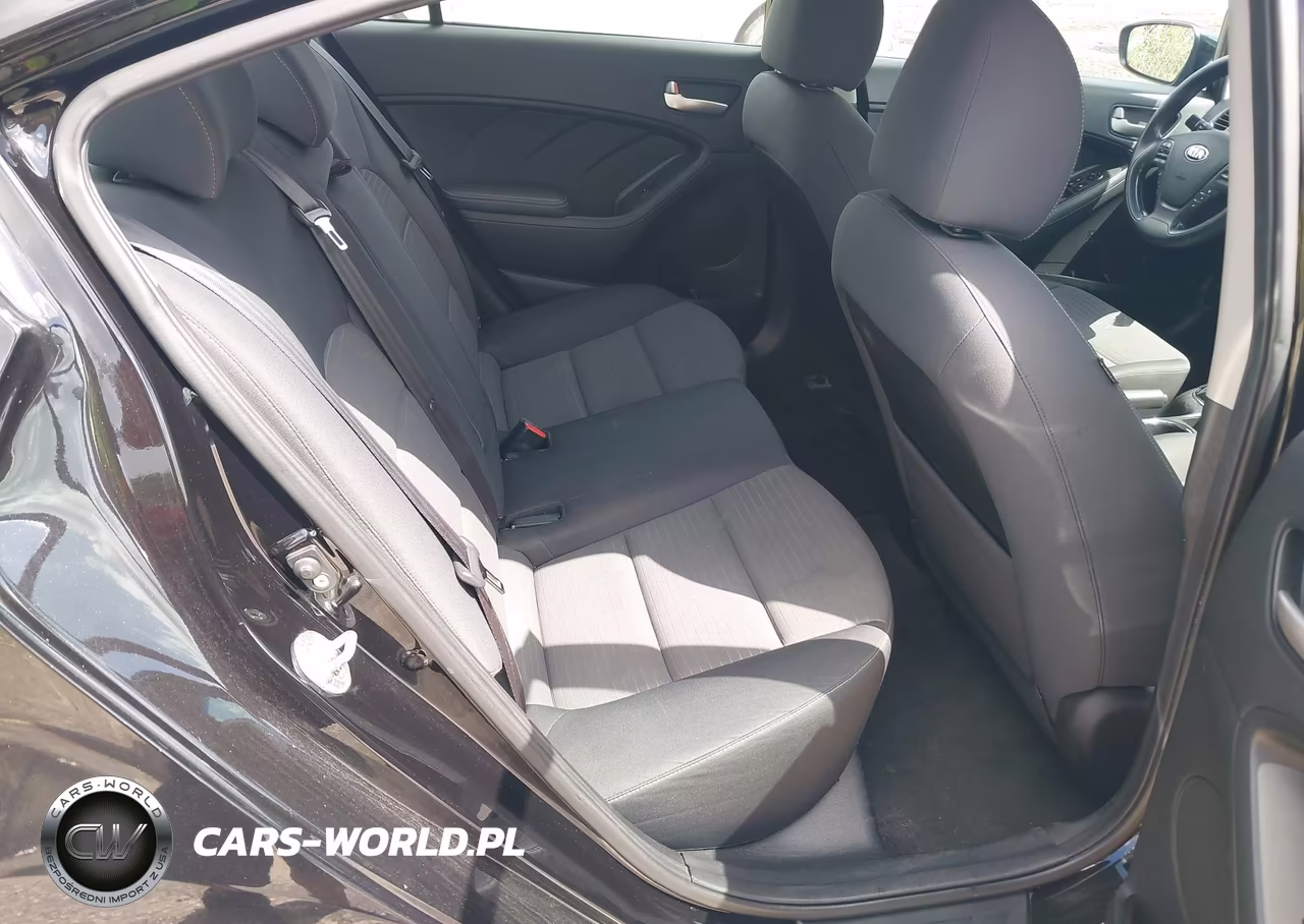 2017 Kia Forte Lx VIN:3KPFL4A74HE020033 - 8