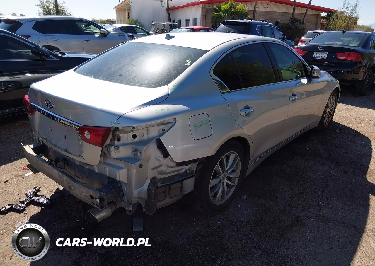 2014 Infiniti Q50 Premium VIN:JN1BV7AP1EM677981 - 4