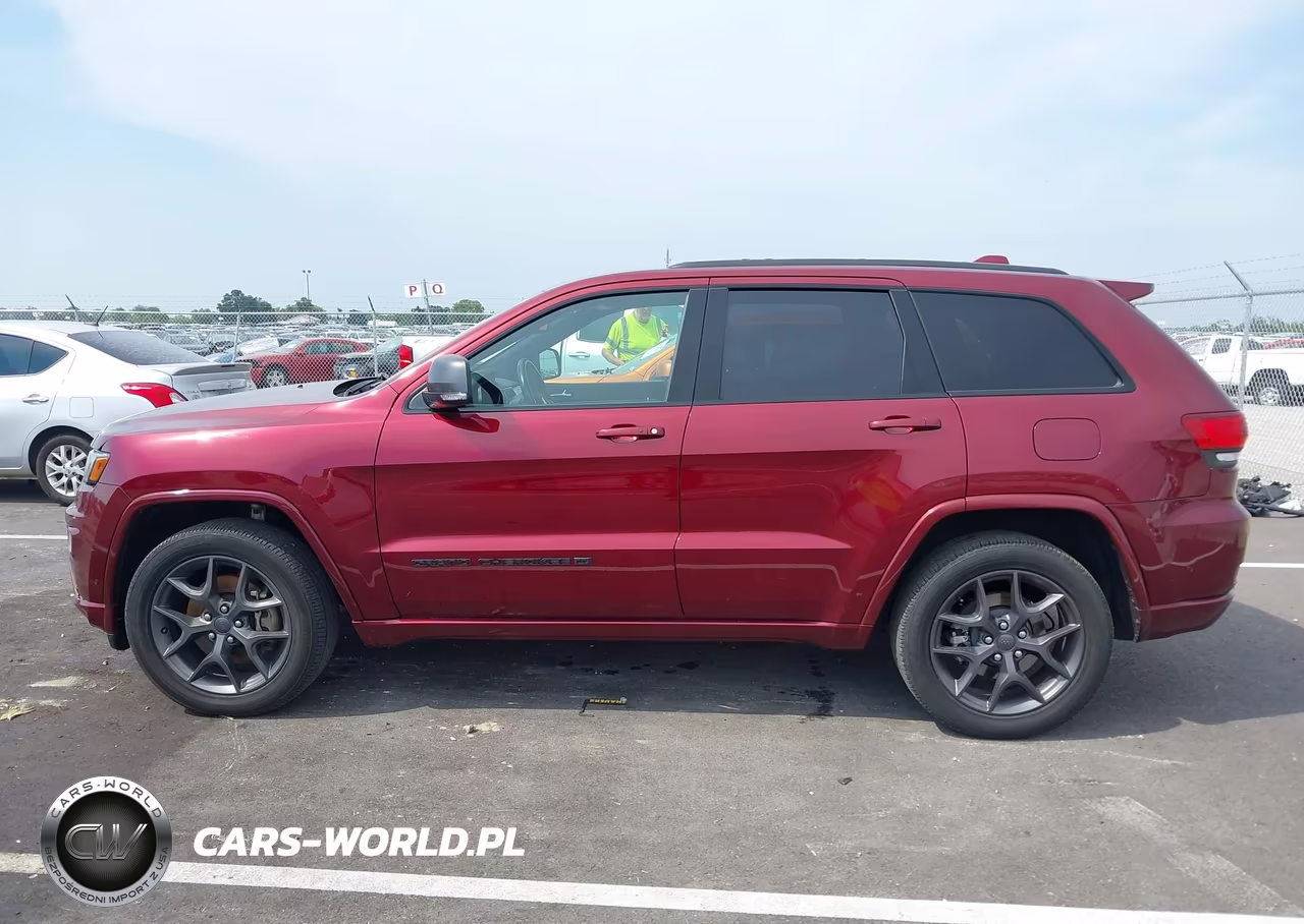 2021 Jeep Grand Cherokee 80Th Anniversary 4X2 VIN:1C4RJEBG5MC657747 - 13