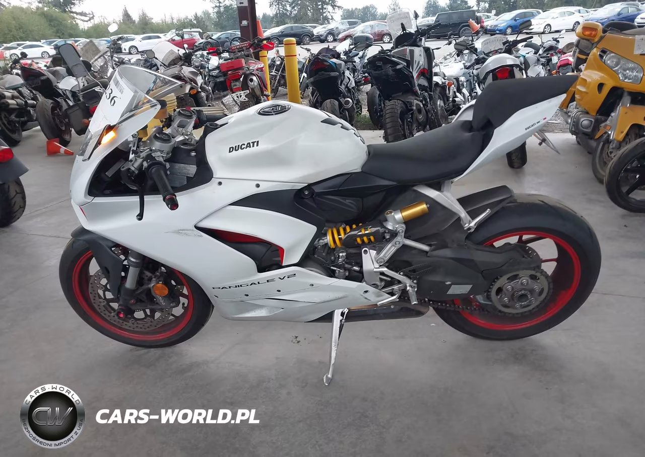 2021 Ducati Panigale V2 VIN:ZDMHAATW2MB005186 - 13
