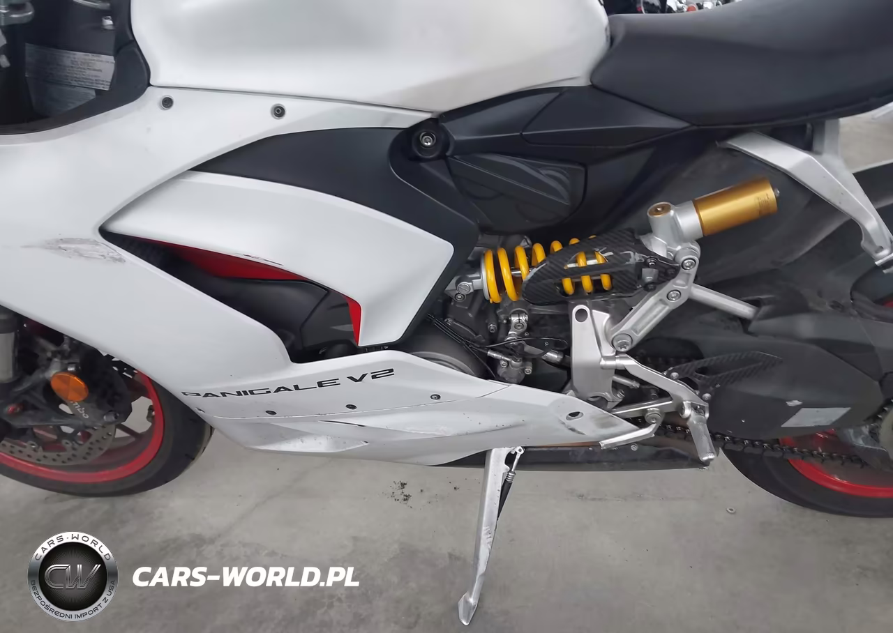 2021 Ducati Panigale V2 VIN:ZDMHAATW2MB005186 - 9