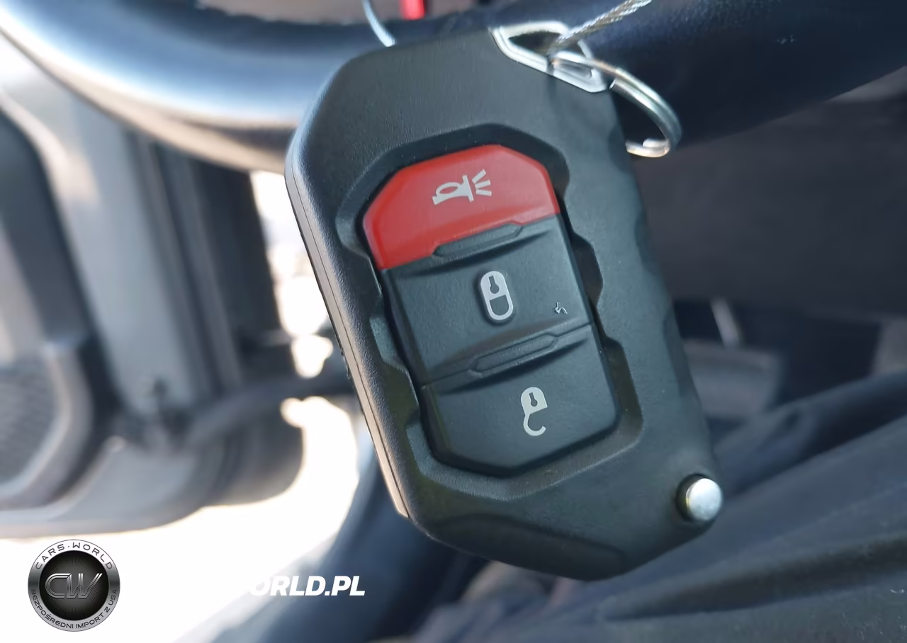 2020 Jeep Wrangler Unlimited Sport S 4X4 VIN:1C4HJXDN4LW155229 - 11