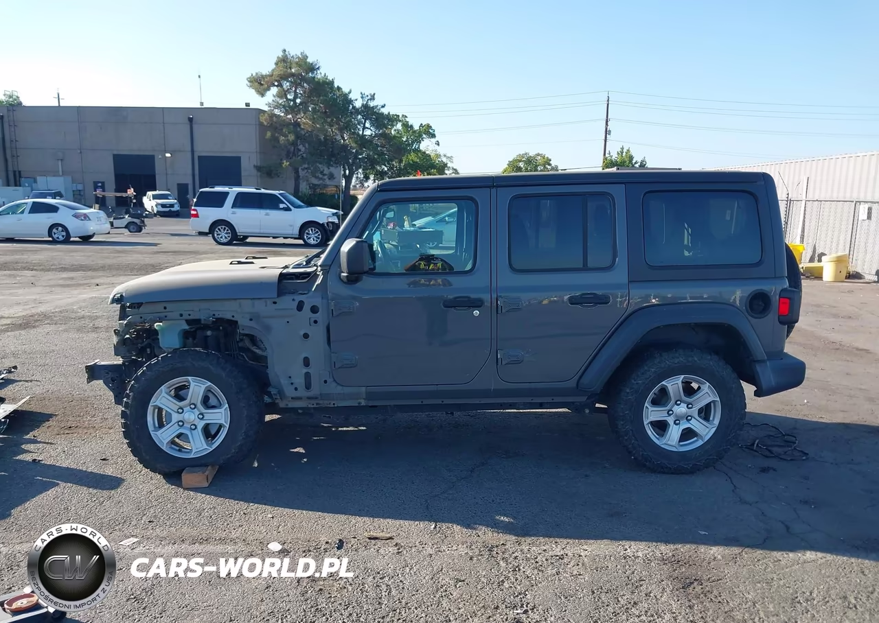 2020 Jeep Wrangler Unlimited Sport S 4X4 VIN:1C4HJXDN4LW155229 - 15