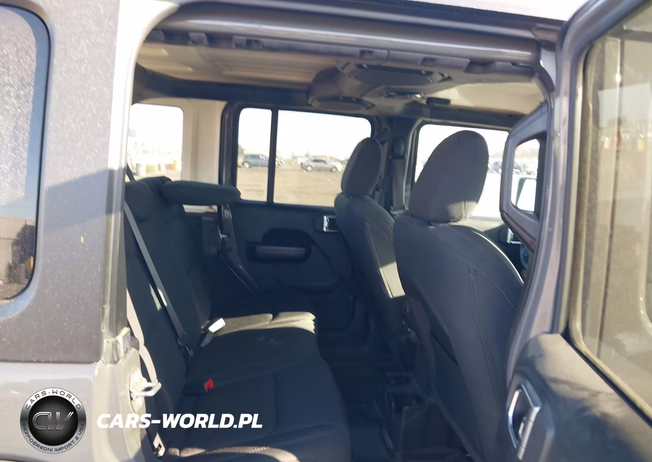 2020 Jeep Wrangler Unlimited Sport S 4X4 VIN:1C4HJXDN4LW155229 - 8
