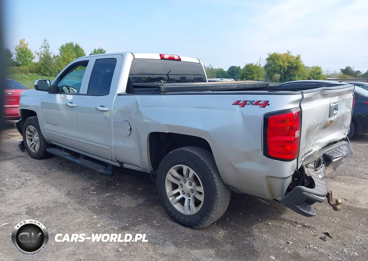 2018 Chevrolet Silverado 1500 1Lt VIN:1GCVKREC5JZ378545 - 3