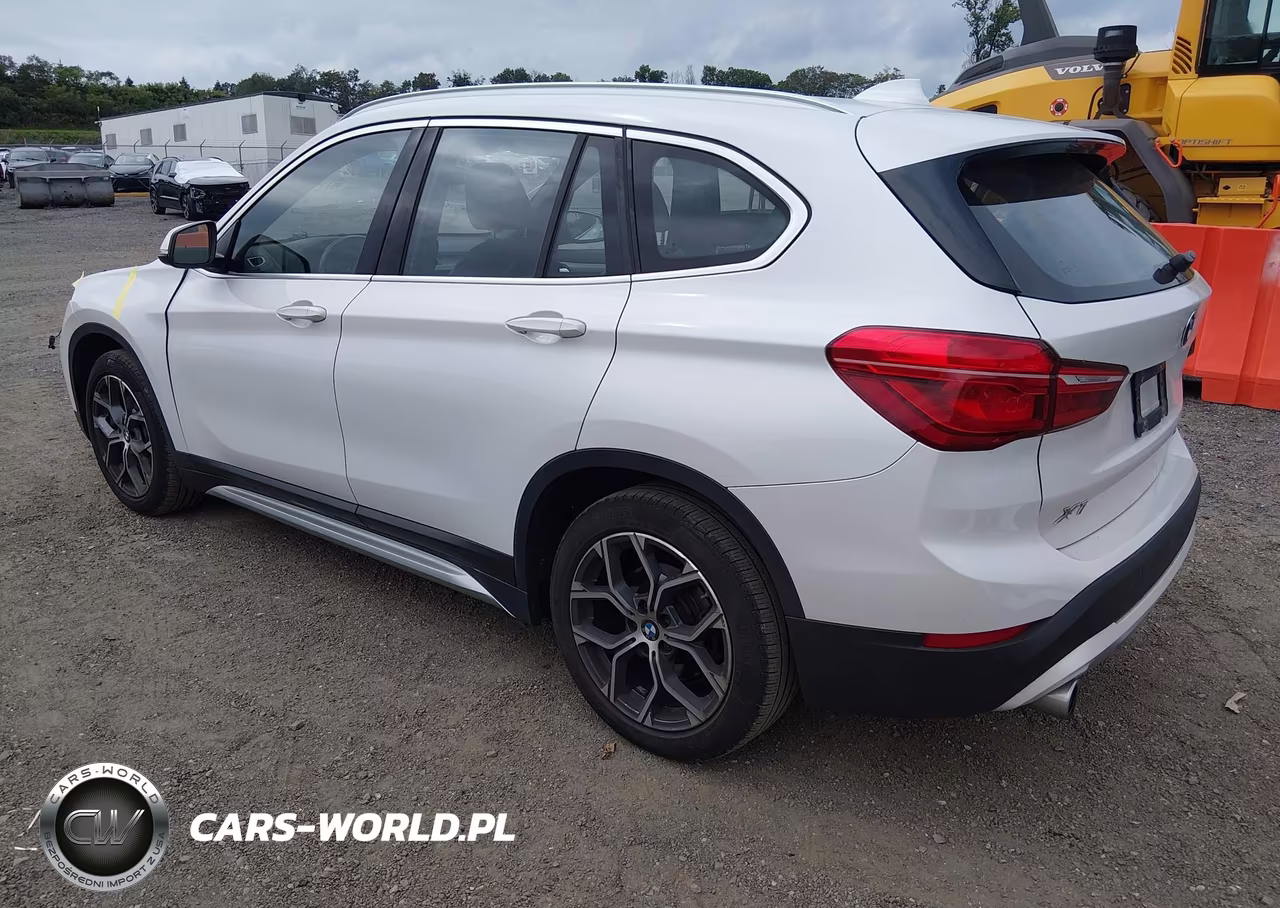 2021 BMW X1 xDrive28I VIN:WBXJG9C08M5S25617 - 3