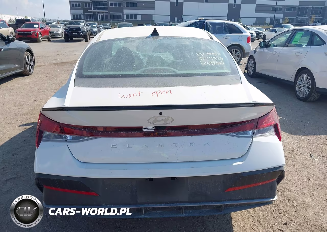2026 Hyundai Elantra Sel Sport VIN:KMHLM4DG6TU149201 - 16