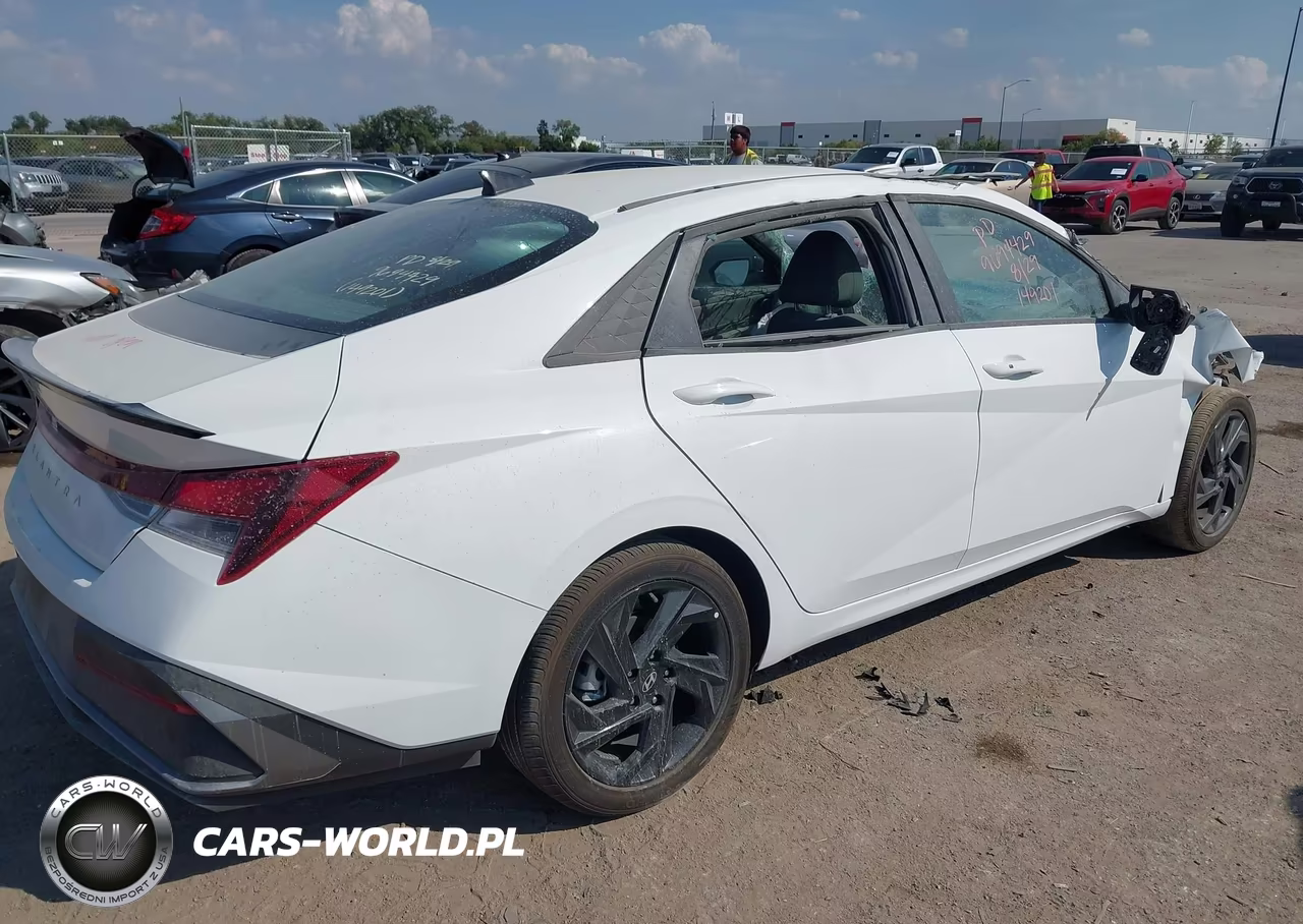2026 Hyundai Elantra Sel Sport VIN:KMHLM4DG6TU149201 - 4