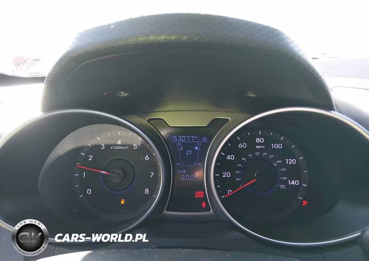 2016 Hyundai Veloster VIN:KMHTC6AD8GU280791 - 7