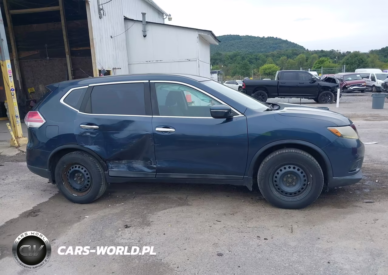 2015 Nissan Rogue S VIN:5N1AT2MV7FC783432 - 13