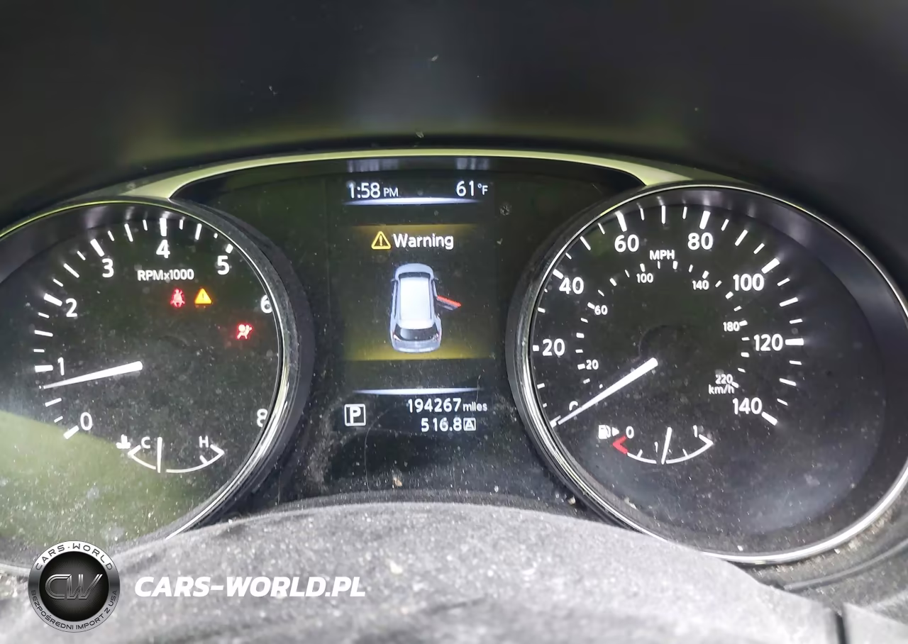 2015 Nissan Rogue S VIN:5N1AT2MV7FC783432 - 7