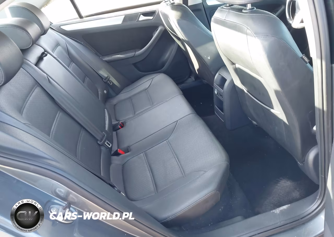 2014 Volkswagen Jetta 1.8T Se VIN:3VWD17AJ3EM377034 - 8