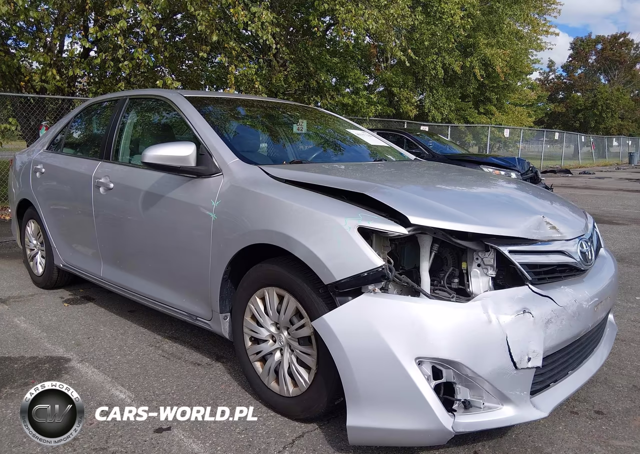 2014 Toyota Camry Le VIN:4T4BF1FK6ER337764 - 6