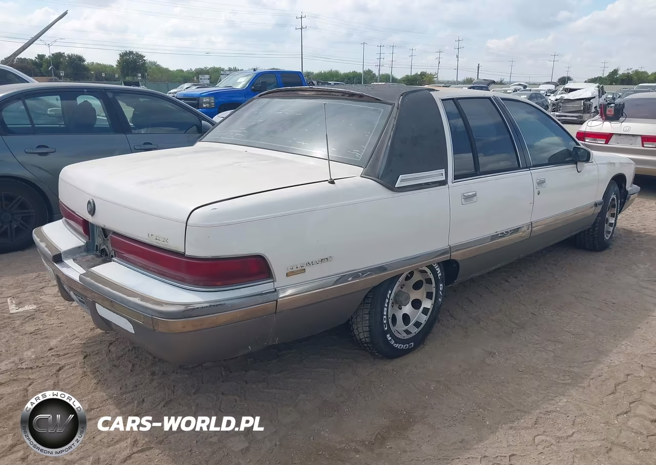 1993 Buick Roadmaster Limited VIN:1G4BT537XPR410084 - 4