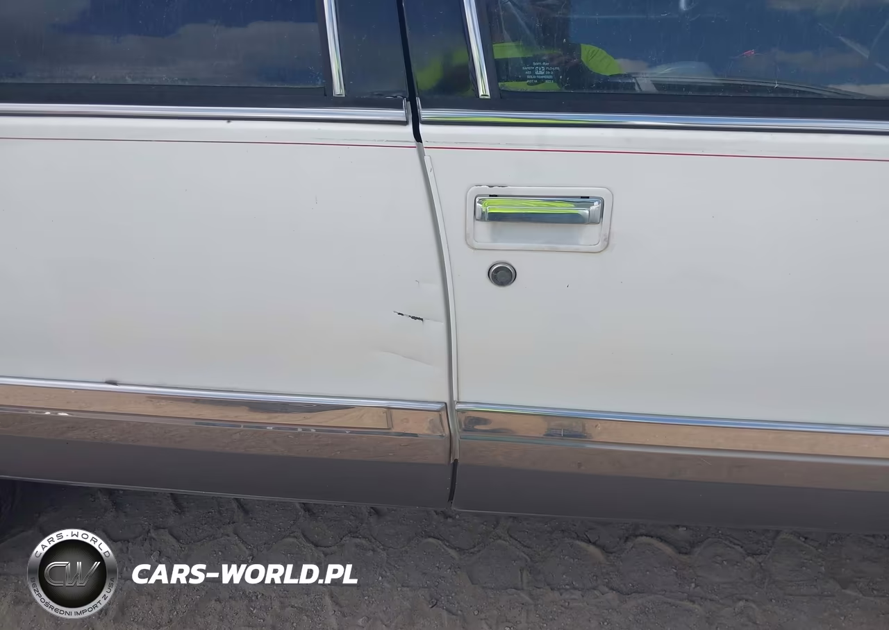 1993 Buick Roadmaster Limited VIN:1G4BT537XPR410084 - 6