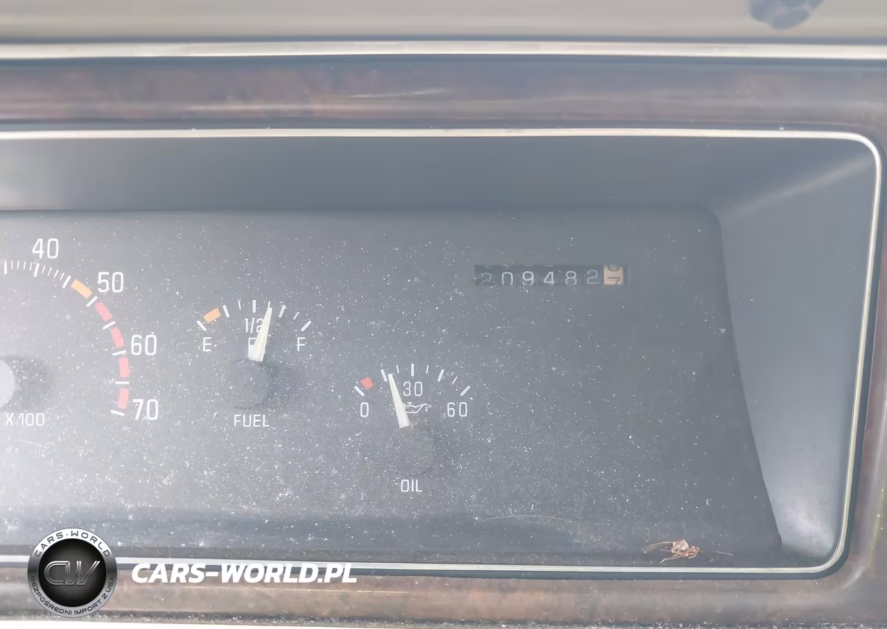 1993 Buick Roadmaster Limited VIN:1G4BT537XPR410084 - 7