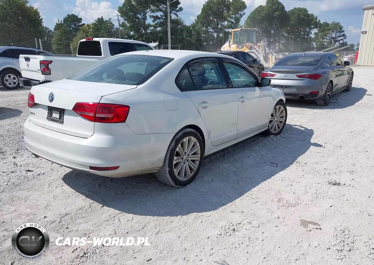 2015 Volkswagen Jetta 2.0L S VIN:3VW2K7AJ4FM412315 - 4