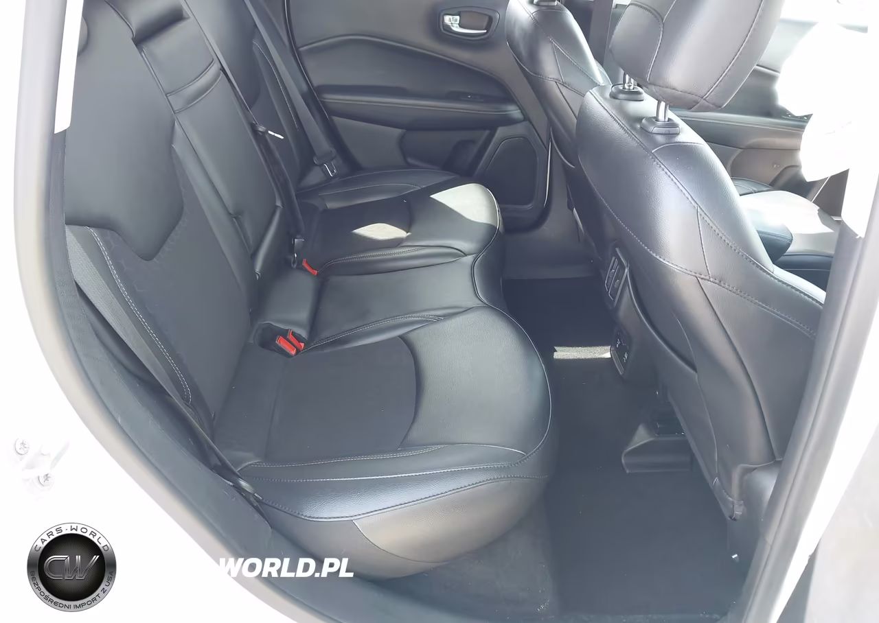 2019 Jeep Compass Latitude Fwd VIN:3C4NJCBB9KT851819 - 8
