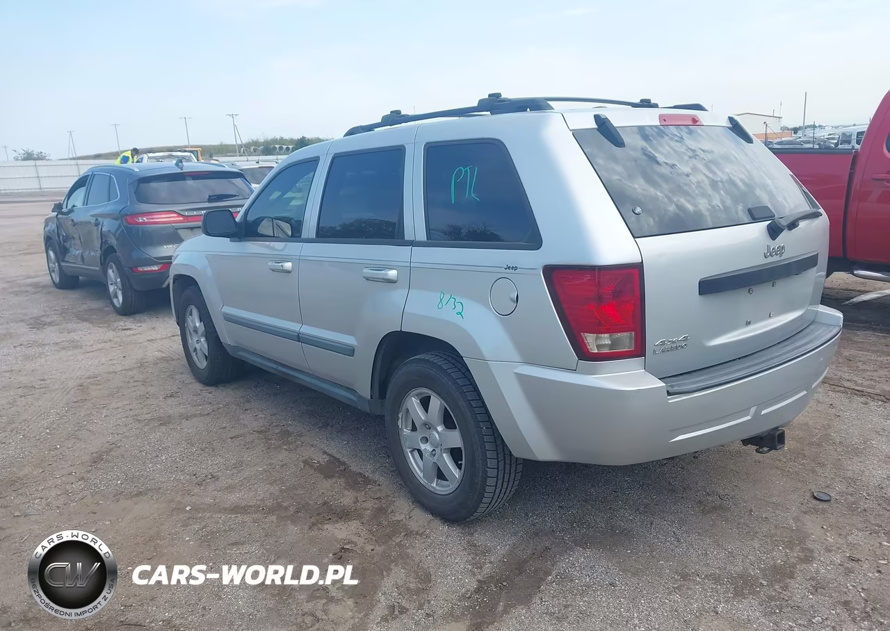 2009 Jeep Grand Cherokee Laredo VIN:1J8GR48K89C540878 - 3