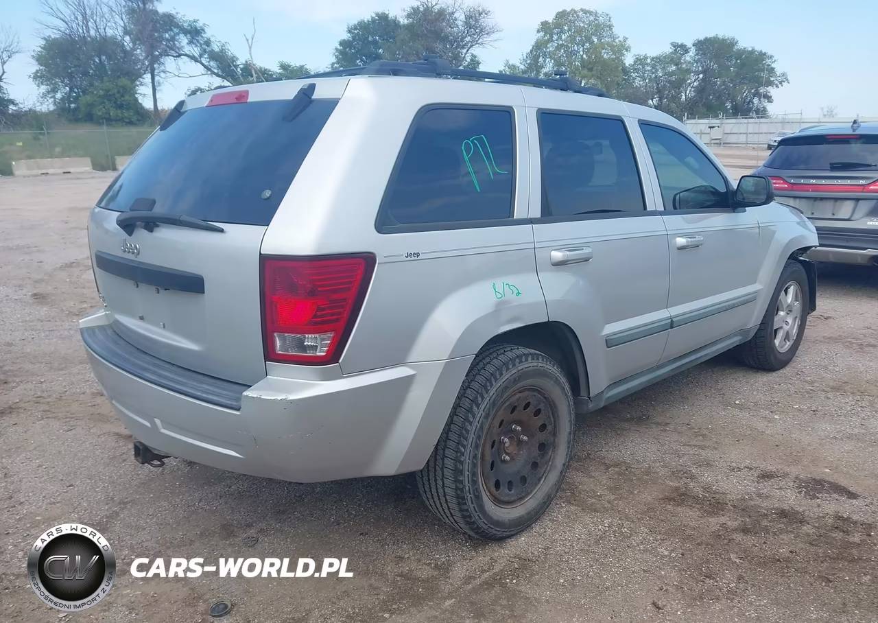 2009 Jeep Grand Cherokee Laredo VIN:1J8GR48K89C540878 - 4