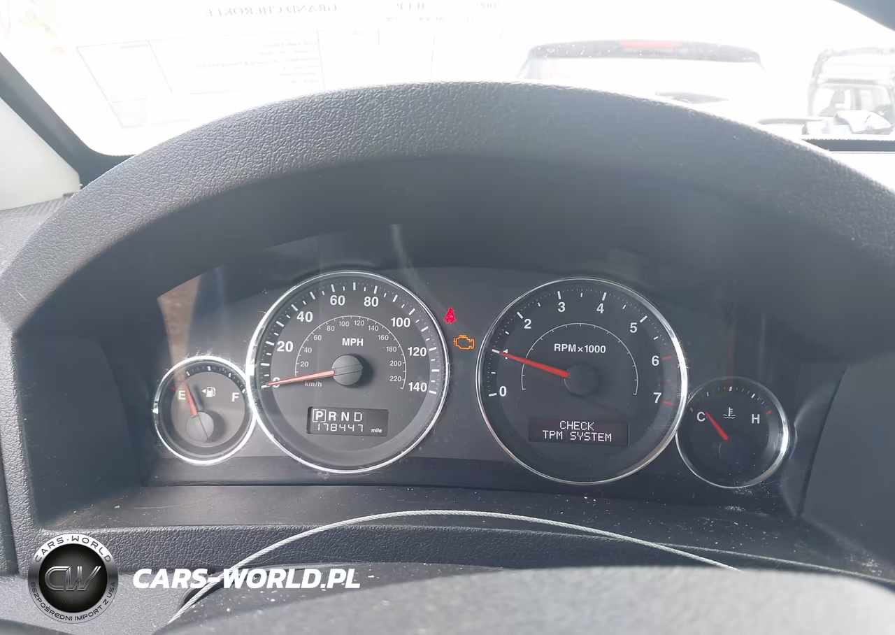 2009 Jeep Grand Cherokee Laredo VIN:1J8GR48K89C540878 - 7