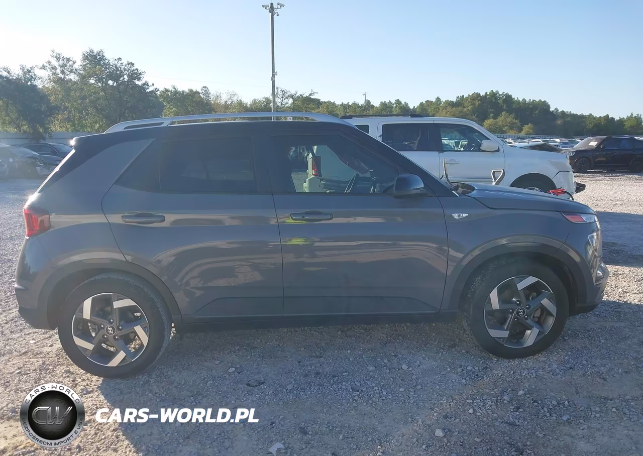 2022 Hyundai Venue Limited VIN:KMHRC8A38NU139522 - 14