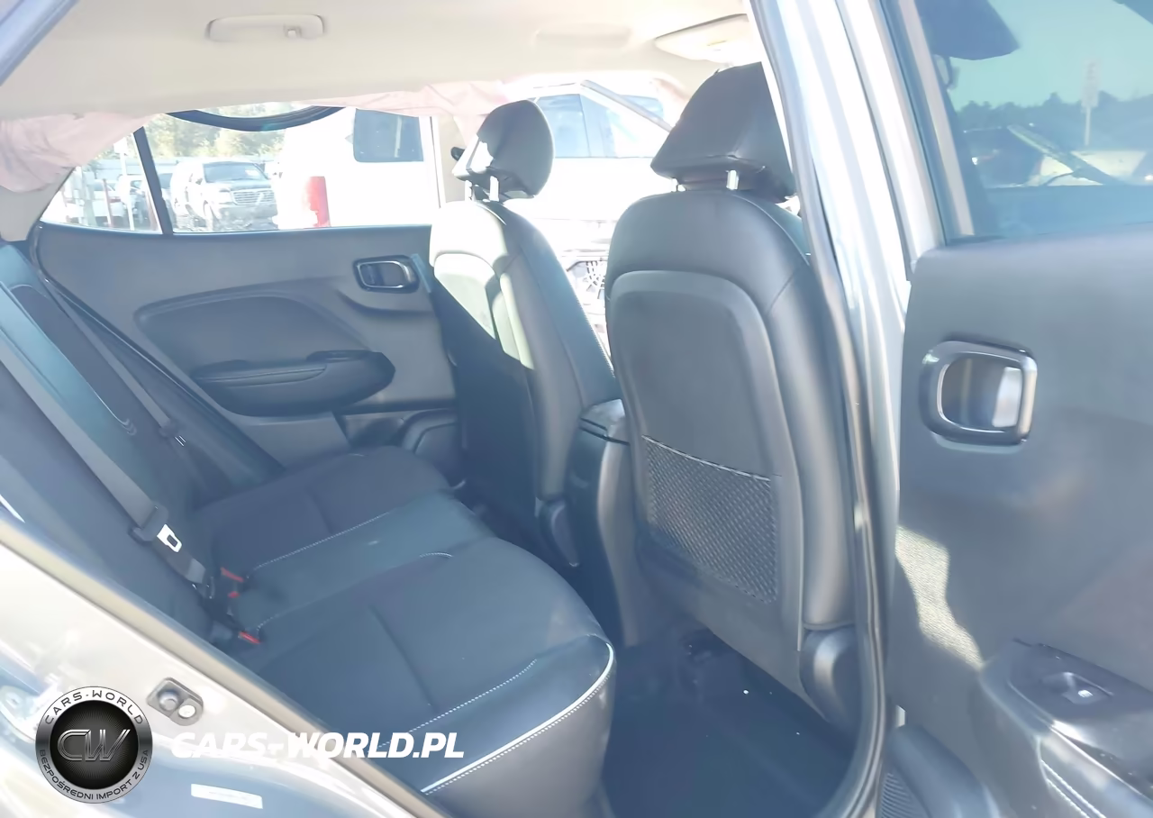 2022 Hyundai Venue Limited VIN:KMHRC8A38NU139522 - 8