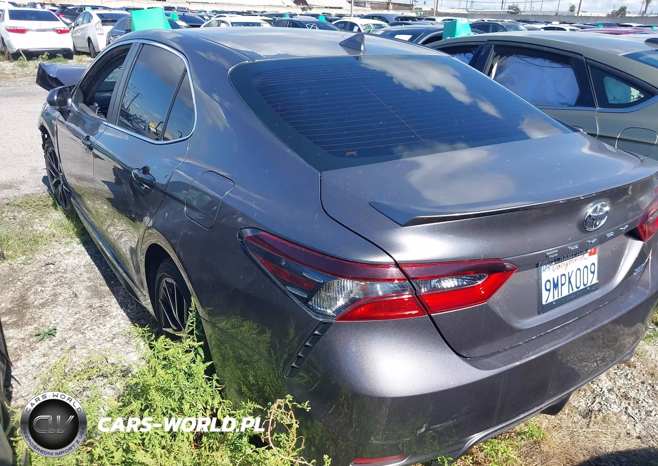 2024 Toyota Camry Se VIN:4T1G11AK6RU257697 - 3