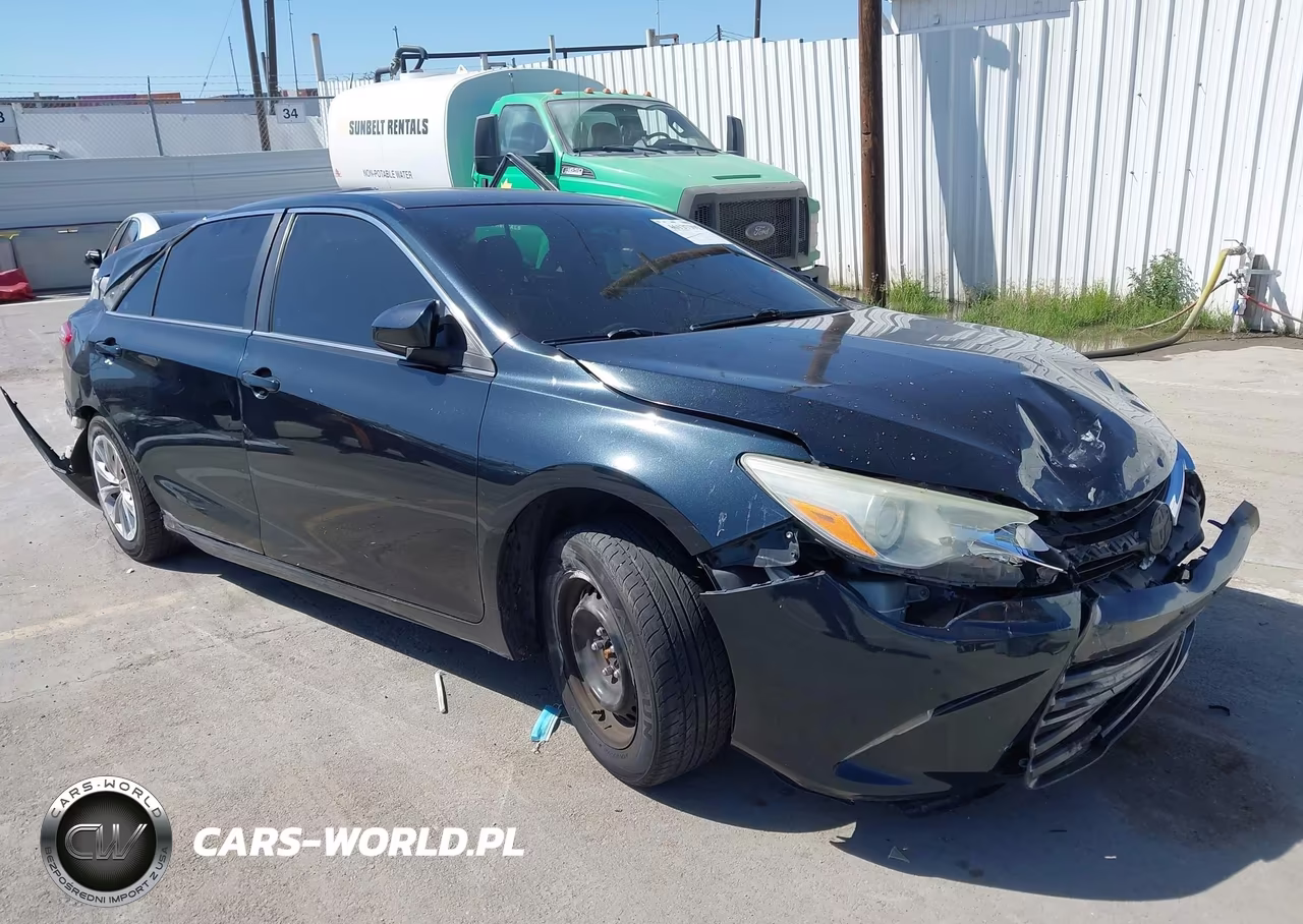2015 Toyota Camry Le
