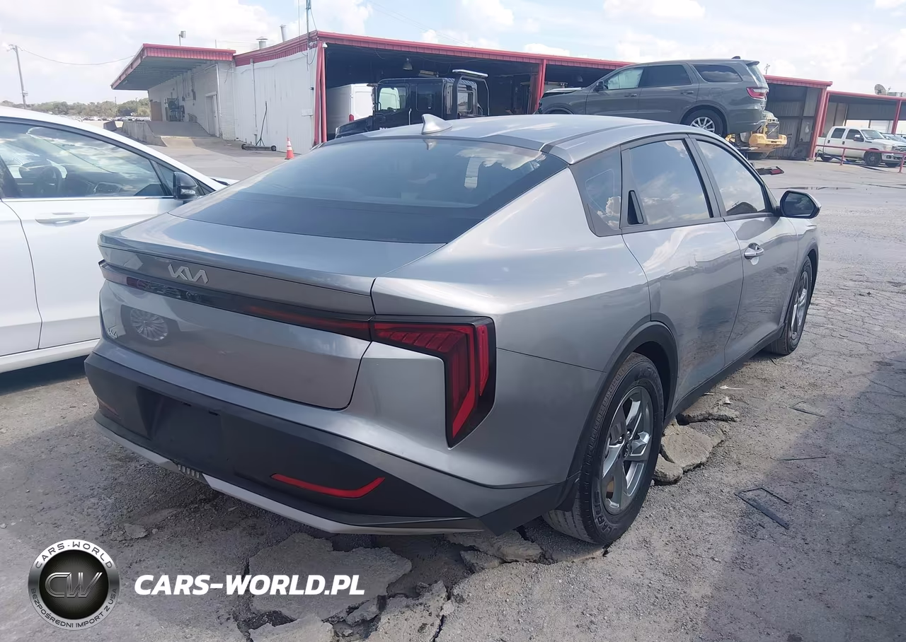 2025 Kia K4 Ex VIN:3KPFU4DE9SE153224 - 4