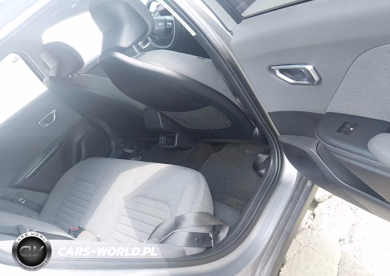 2025 Kia K4 Ex VIN:3KPFU4DE9SE153224 - 8
