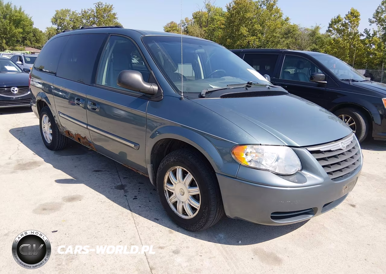 2006 Chrysler Town & Country Touring