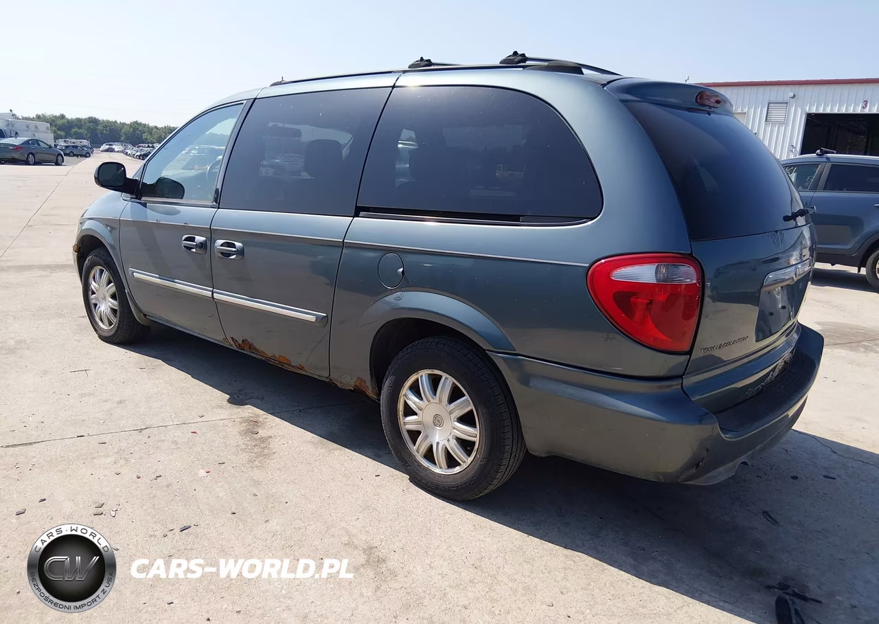 2006 Chrysler Town & Country Touring VIN:2A4GP54L46R626669 - 3
