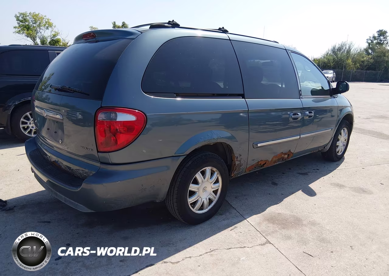 2006 Chrysler Town & Country Touring VIN:2A4GP54L46R626669 - 4