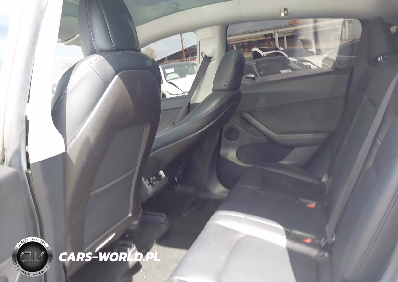 2020 Tesla Model Y Long Range Dual Motor All-Wheel Drive VIN:5YJYGDEE5LF011110 - 21
