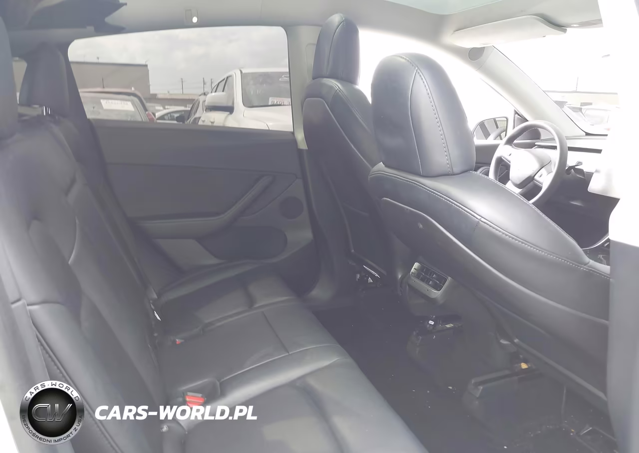 2020 Tesla Model Y Long Range Dual Motor All-Wheel Drive VIN:5YJYGDEE5LF011110 - 8