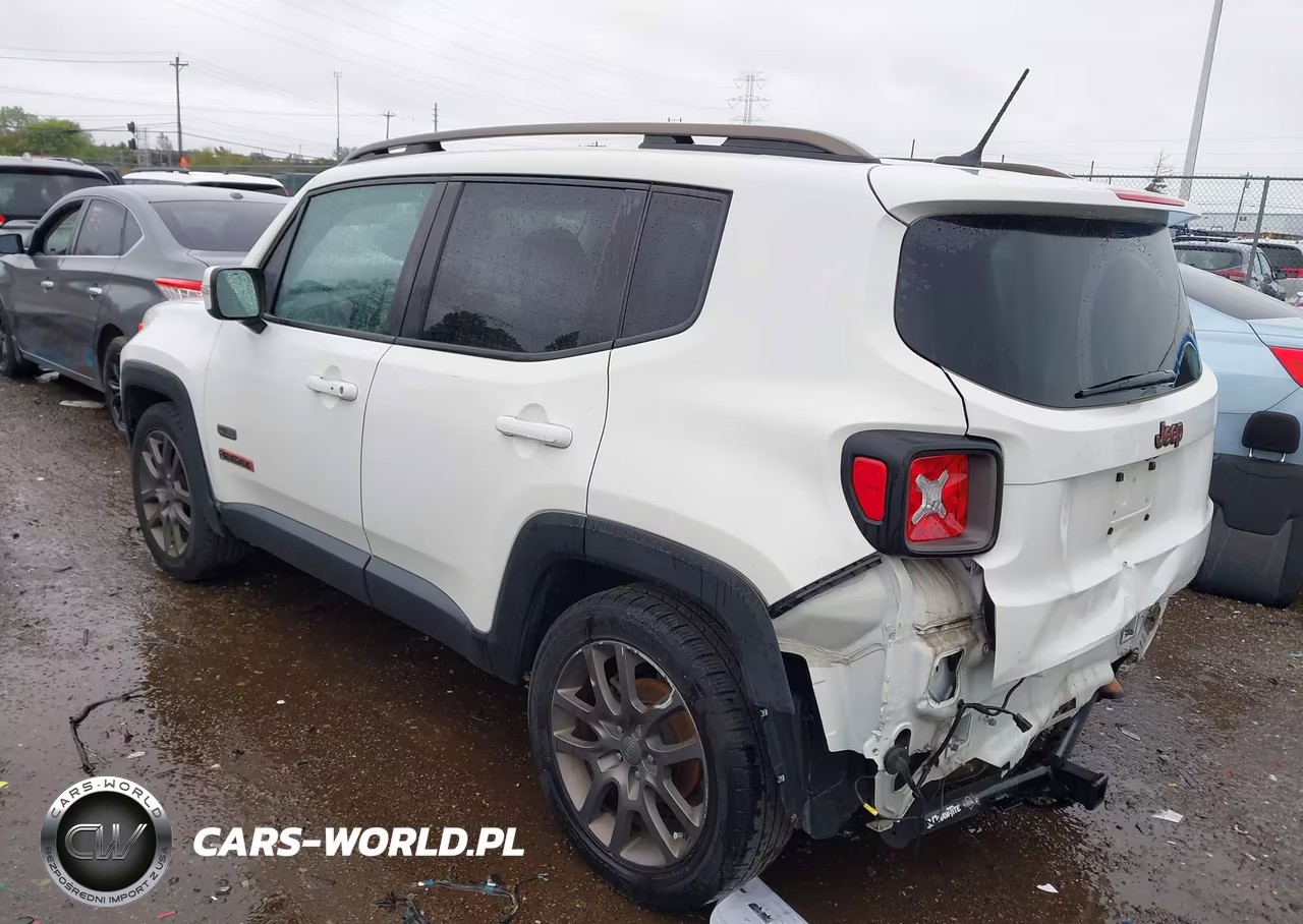 2016 Jeep Renegade 75Th Anniversary VIN:ZACCJABT7GPD12604 - 3