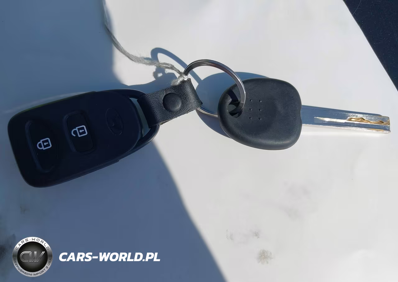 2016 Hyundai Accent Se VIN:KMHCT5AE4GU252666 - 11