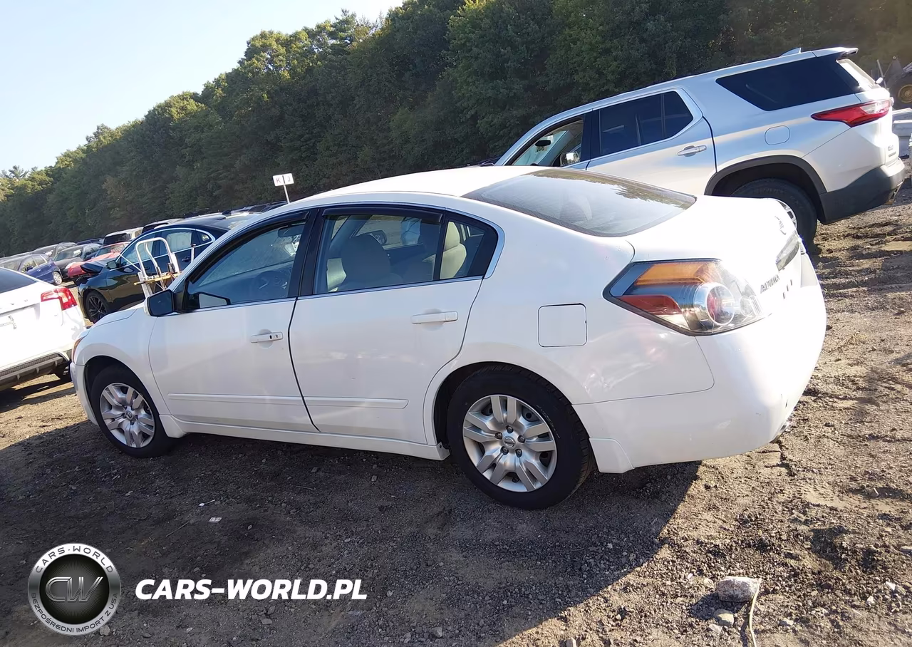 2011 Nissan Altima 2.5 S VIN:1N4AL2AP3BN497530 - 14